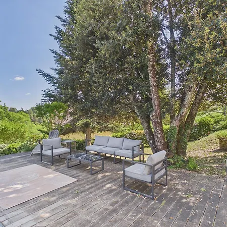 Holiday home Charmante Maison Familiale Avec Piscine Pour 7 Proissans
