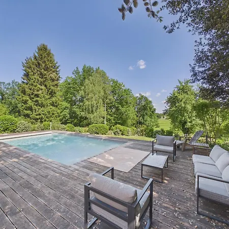 Holiday home Charmante Maison Familiale Avec Piscine Pour 7 Proissans